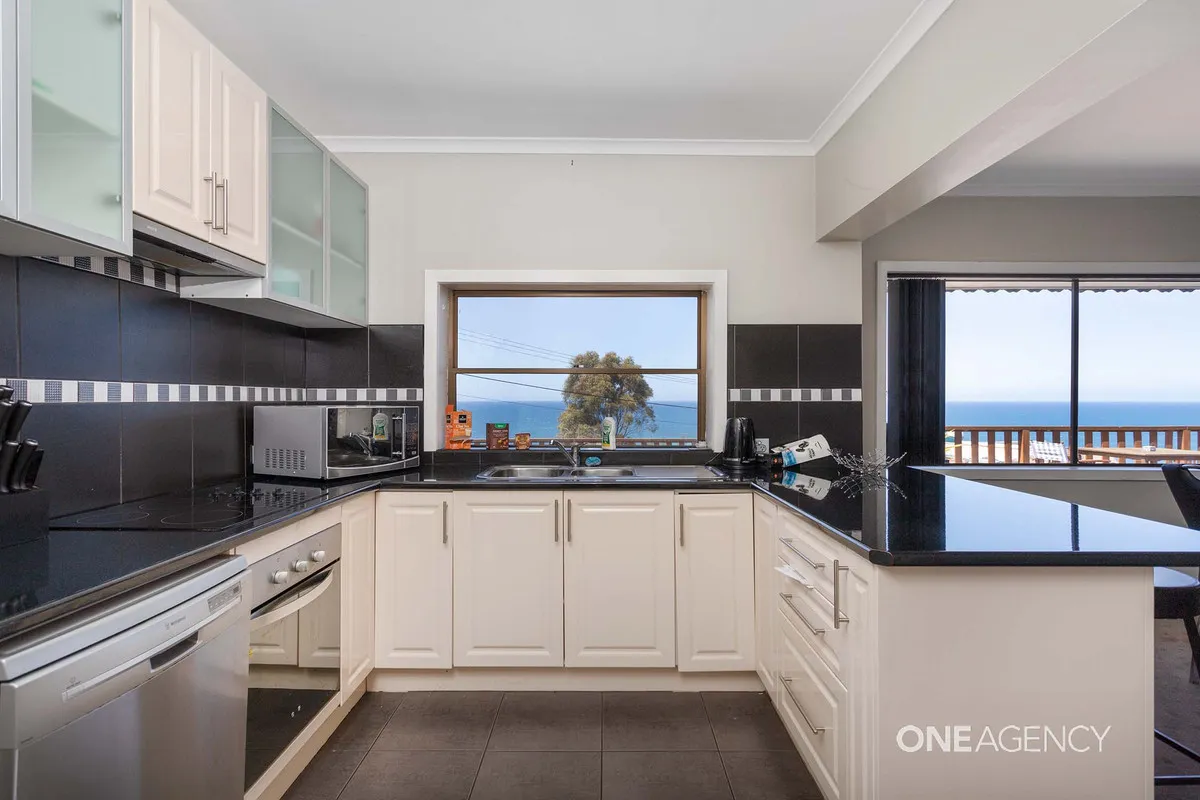 Kitchen_Ocean.webp